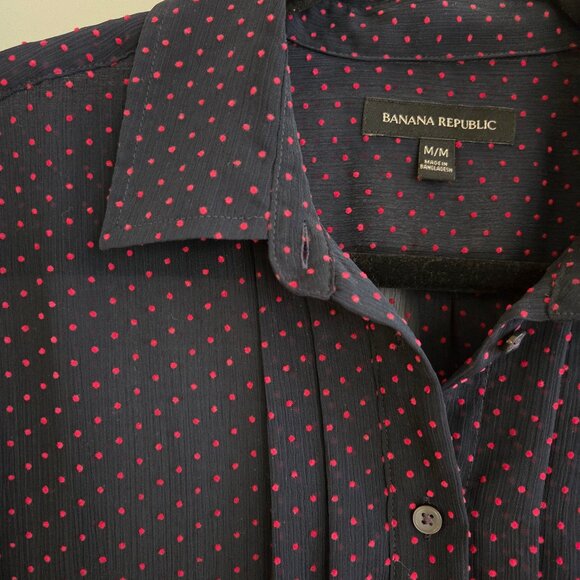 Banana Republic blouse - Picture 1 of 13